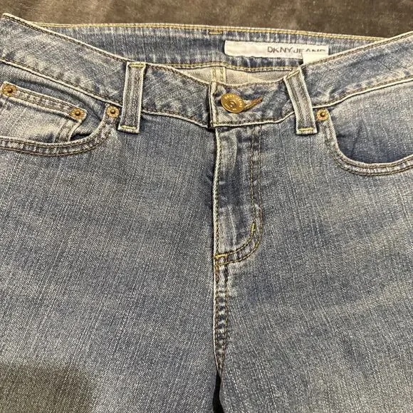 DKNY Soho Jean-Womens Blue Medium Wash Denim Jeans-Bootcut-Size 6S/C - Picture 5 of 16